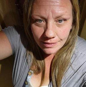 Meet your Posher, Deb a